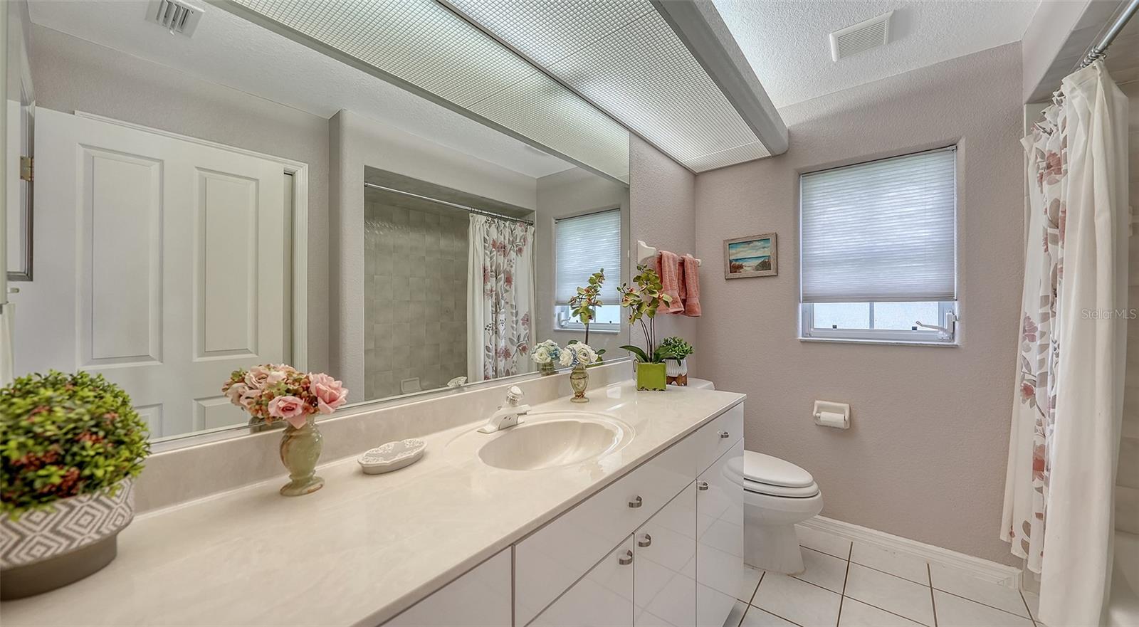 552 WESTMOUNT LN, VENICE, FL, 34293