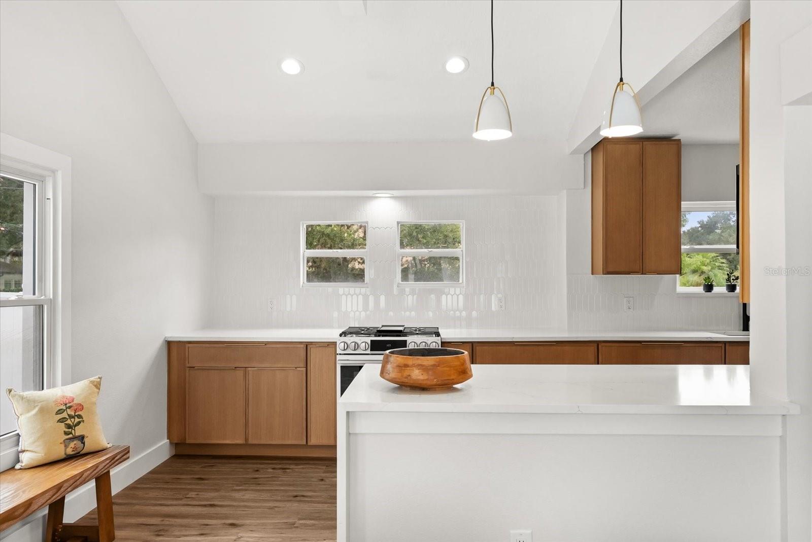 1112 W NEW HAMPSHIRE ST, ORLANDO, FL, 32804