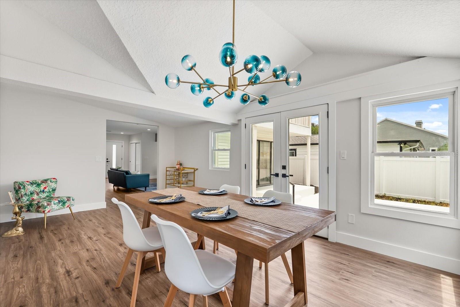 1112 W NEW HAMPSHIRE ST, ORLANDO, FL, 32804