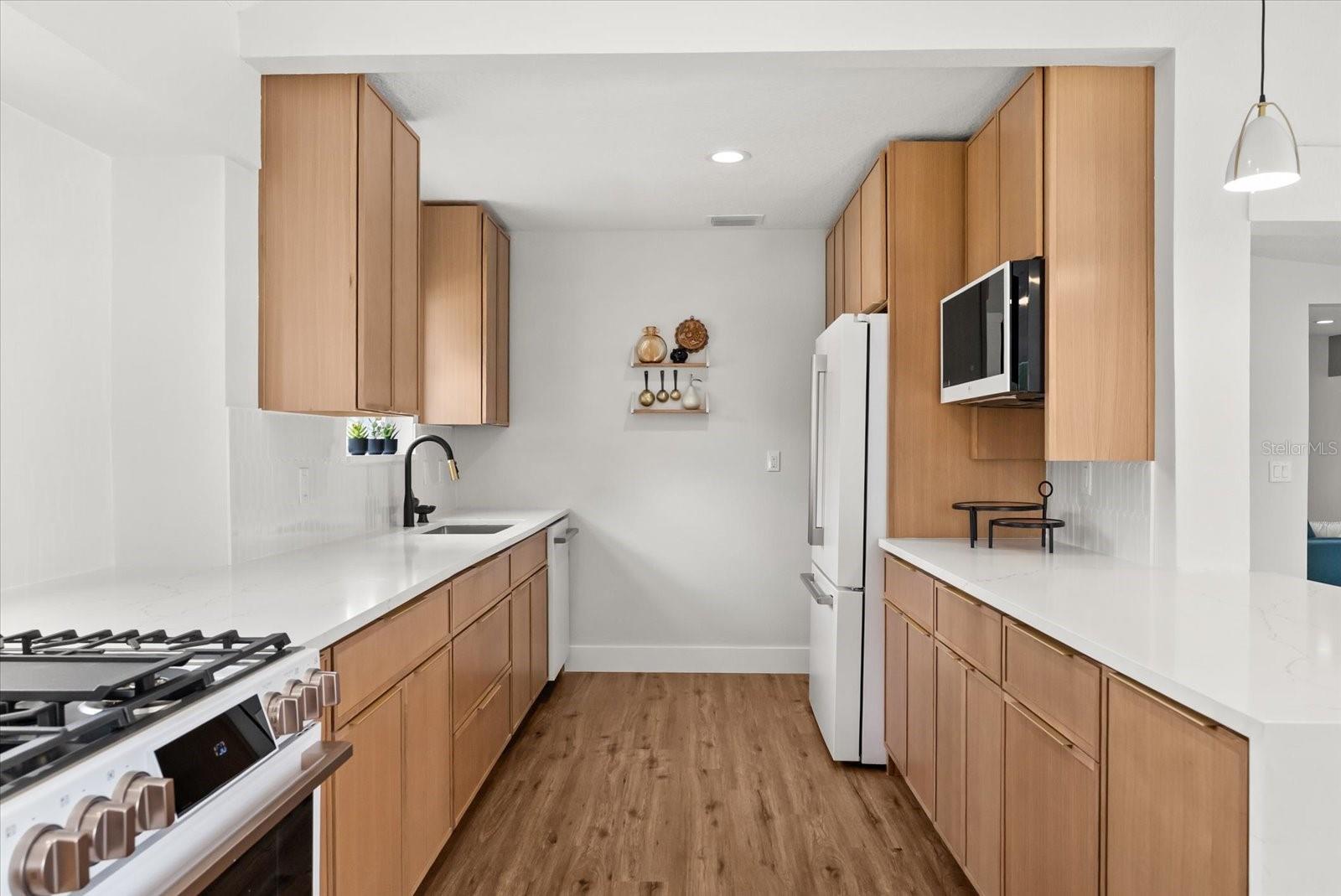 1112 W NEW HAMPSHIRE ST, ORLANDO, FL, 32804