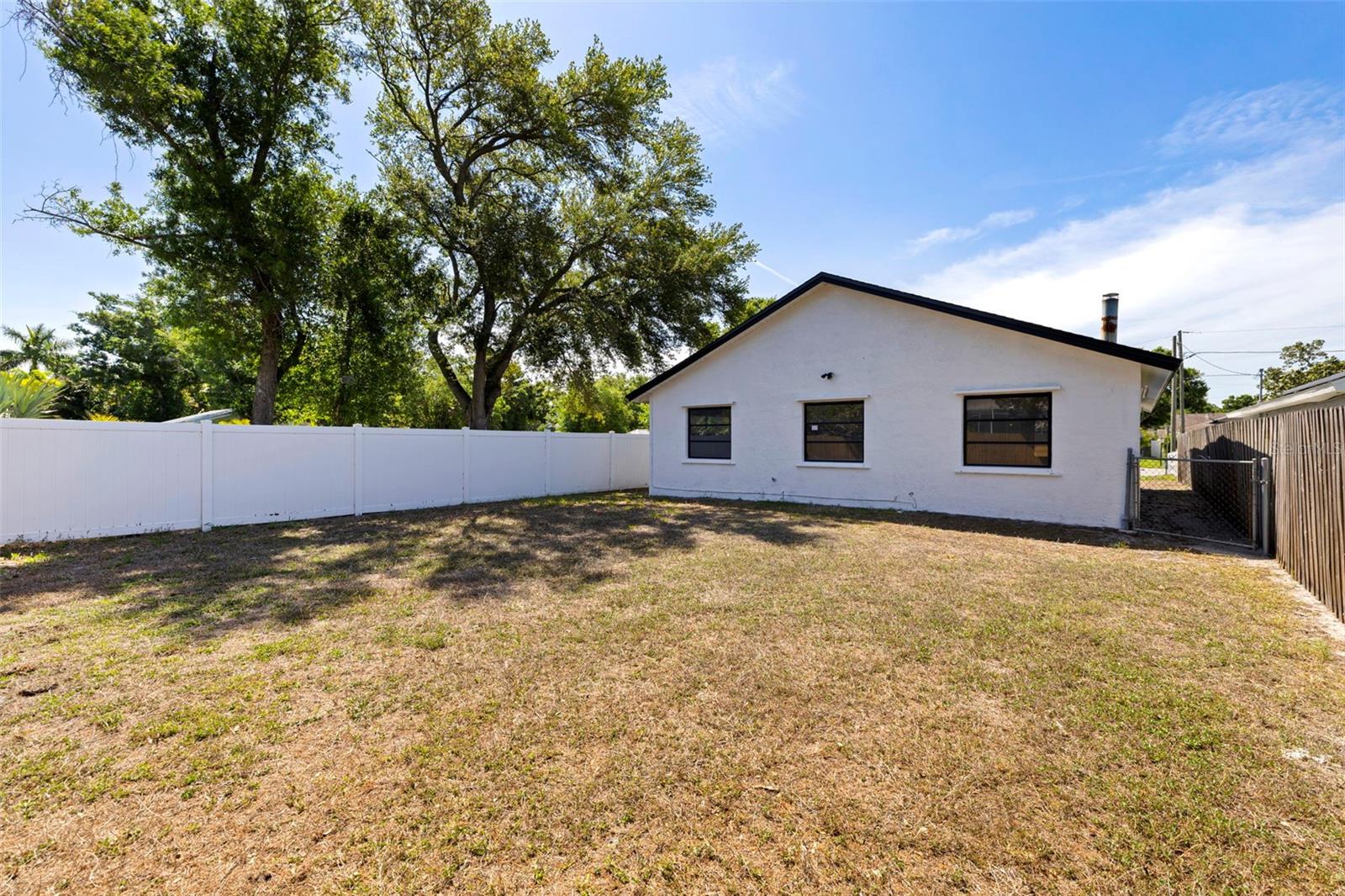 6401 69TH AVE N, PINELLAS PARK, FL, 33781