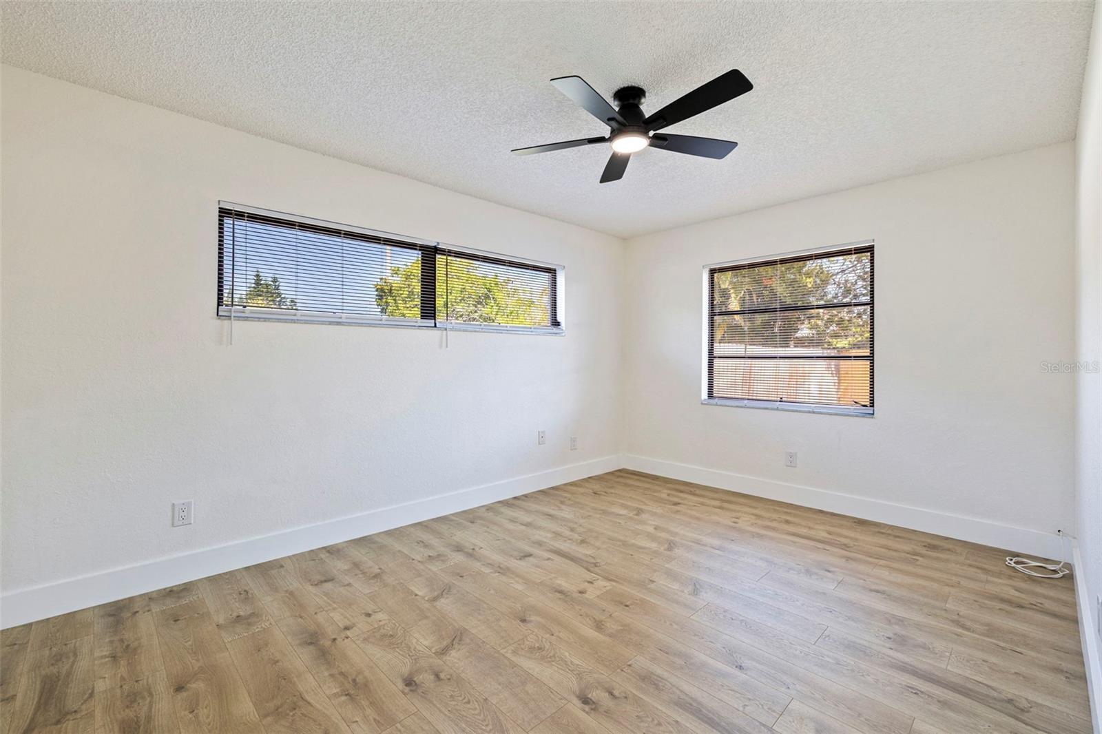 6401 69TH AVE N, PINELLAS PARK, FL, 33781