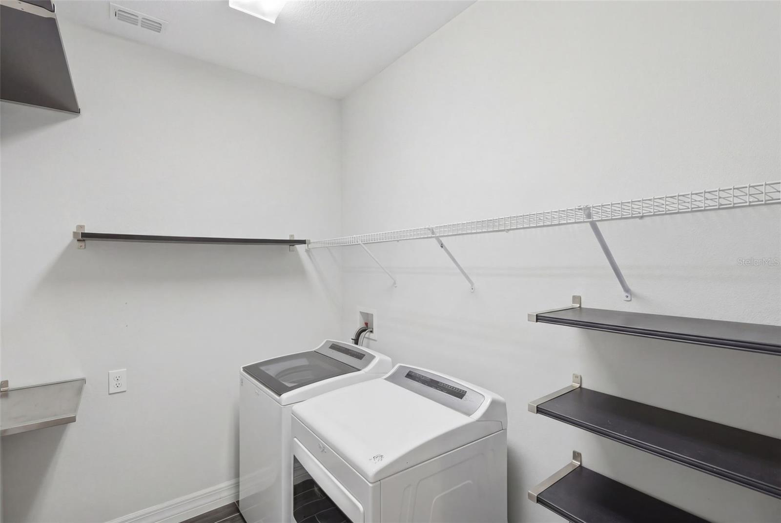 2321 OXMOOR DR, DELAND, FL, 32724