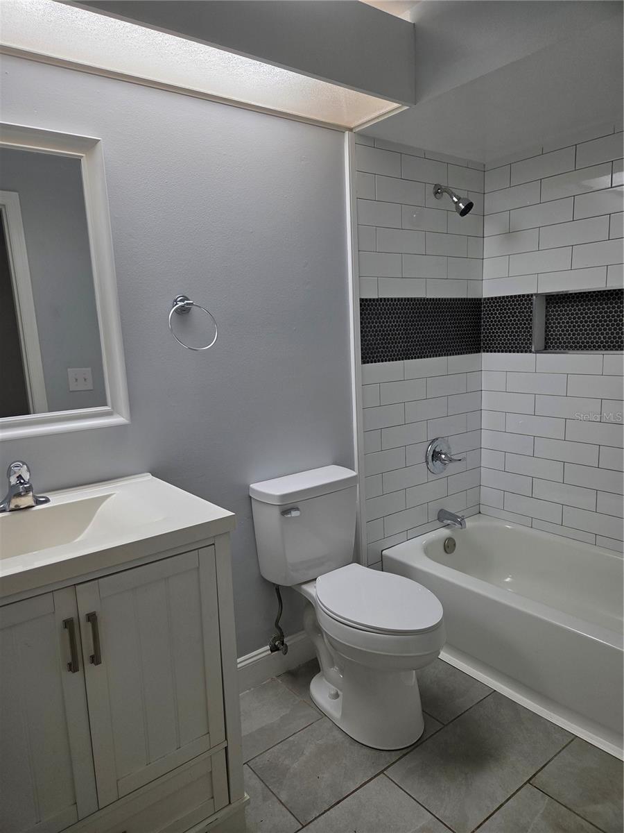 807 MCLAIN CT, TAVARES, FL, 32778