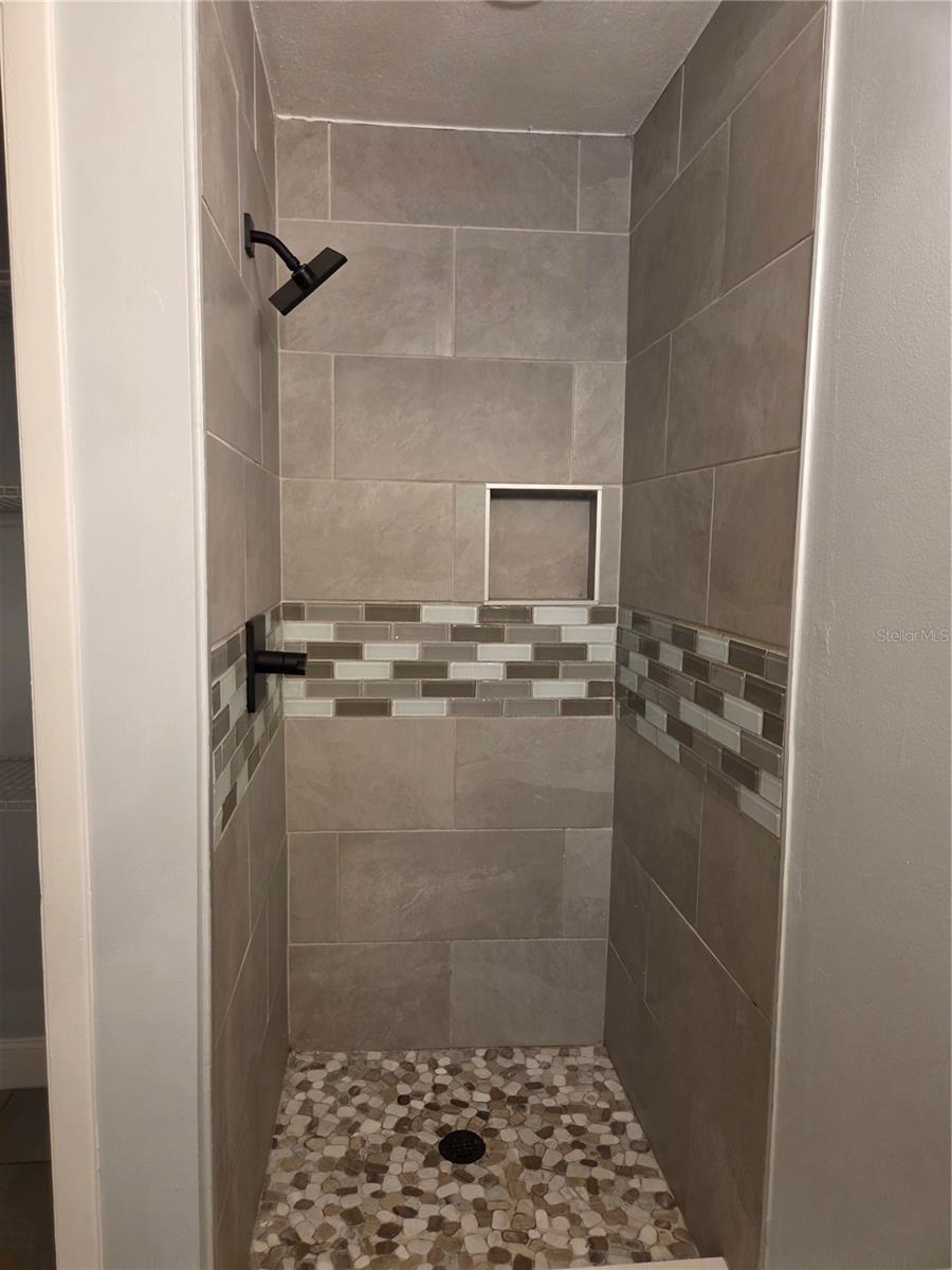 807 MCLAIN CT, TAVARES, FL, 32778