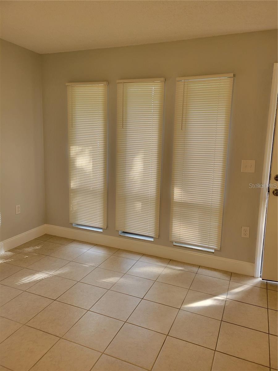 807 MCLAIN CT, TAVARES, FL, 32778