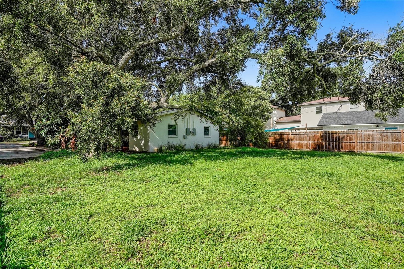 779 12TH AVE N, ST PETERSBURG, FL, 33704