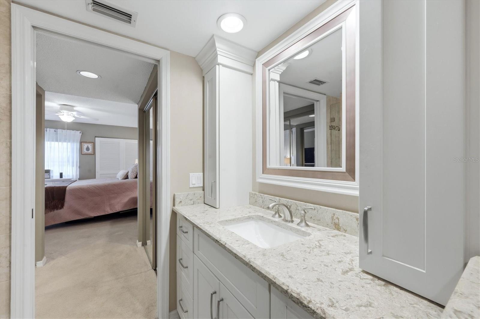 433 CERROMAR LN #334, VENICE, FL, 34293
