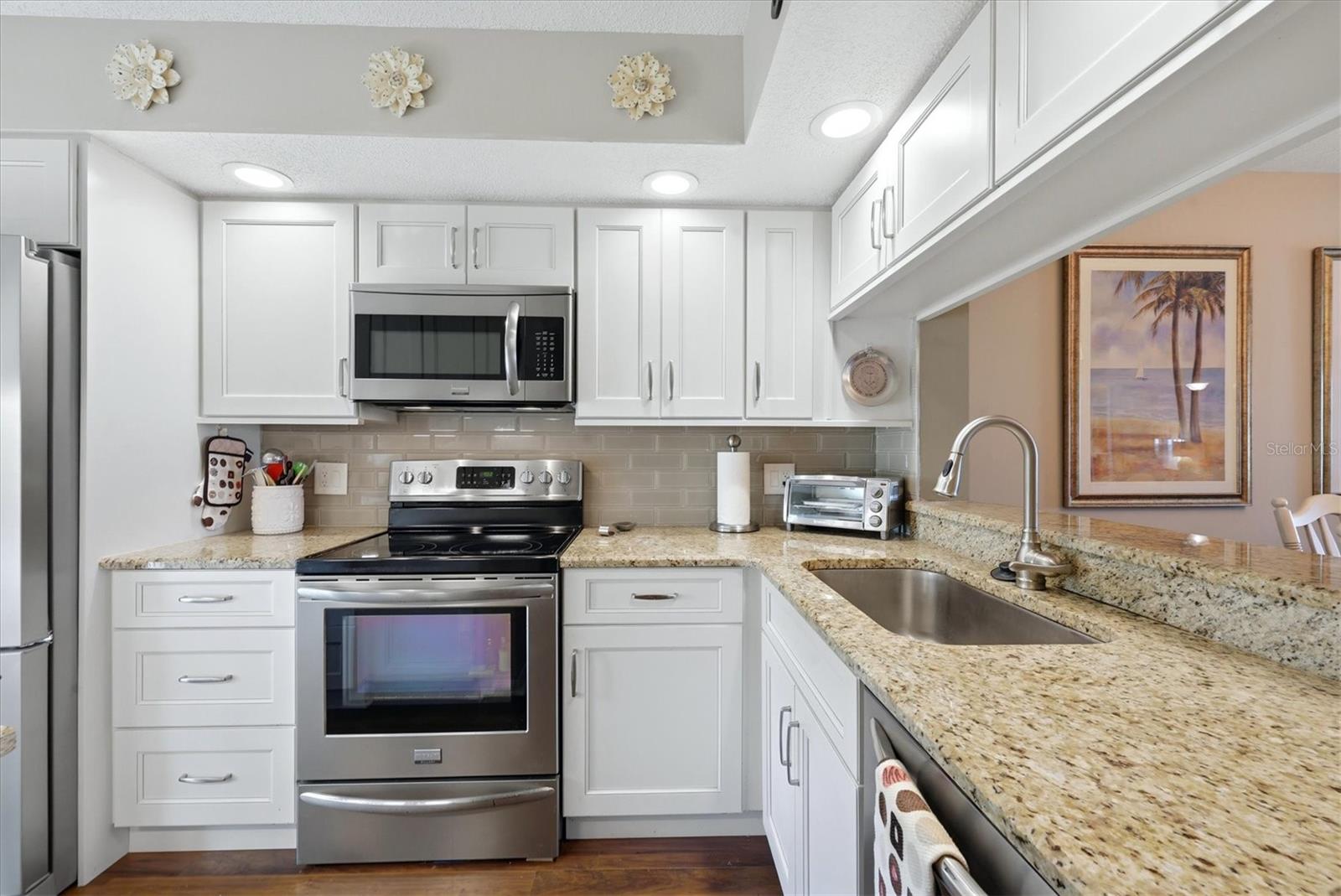 433 CERROMAR LN #334, VENICE, FL, 34293