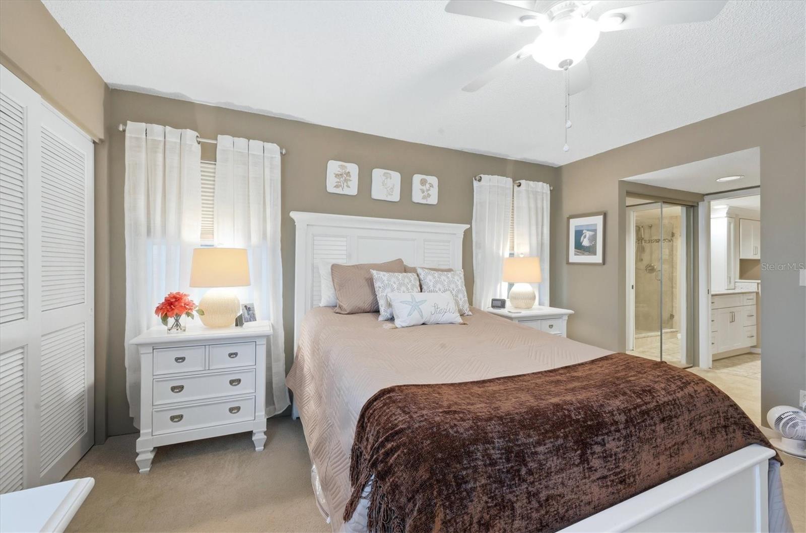 433 CERROMAR LN #334, VENICE, FL, 34293