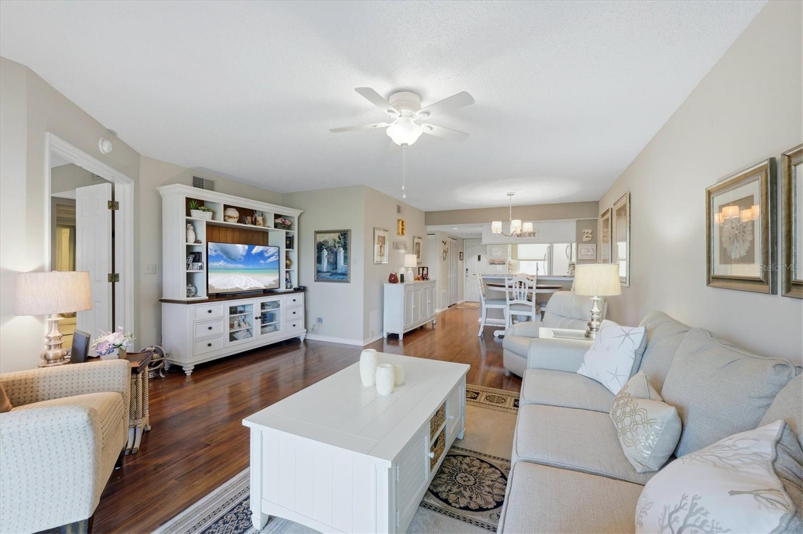 433 CERROMAR LN #334, VENICE, FL, 34293