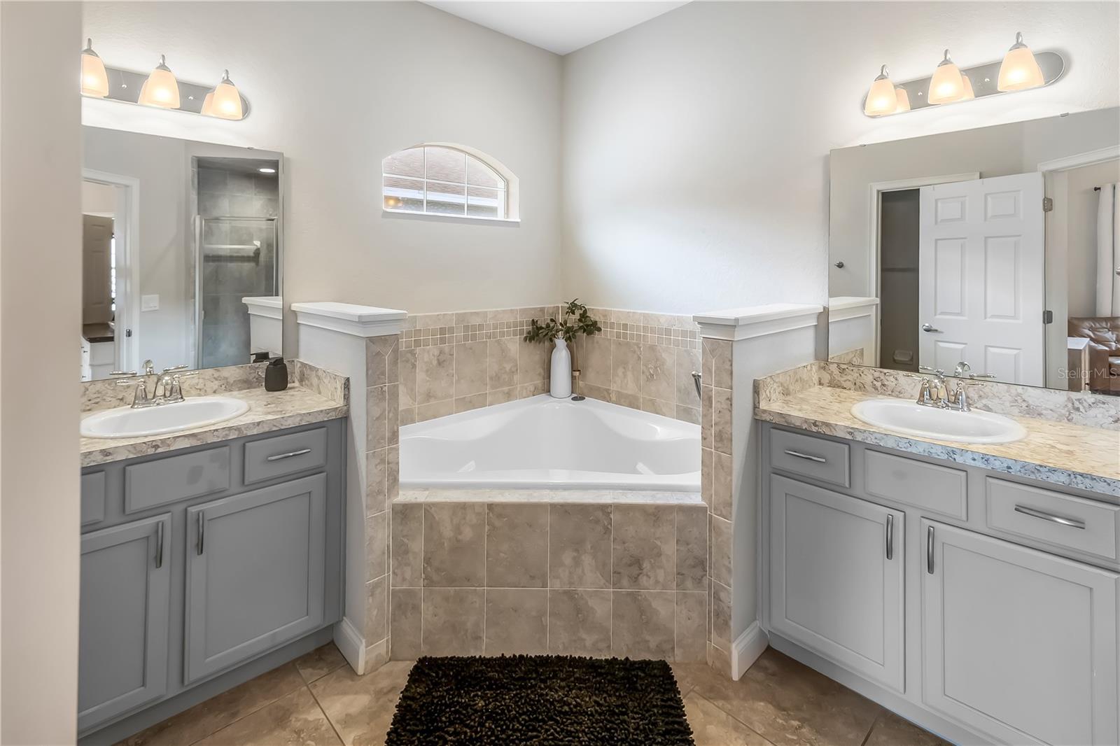 123 ELOISE OAKS DR, WINTER HAVEN, FL, 33884