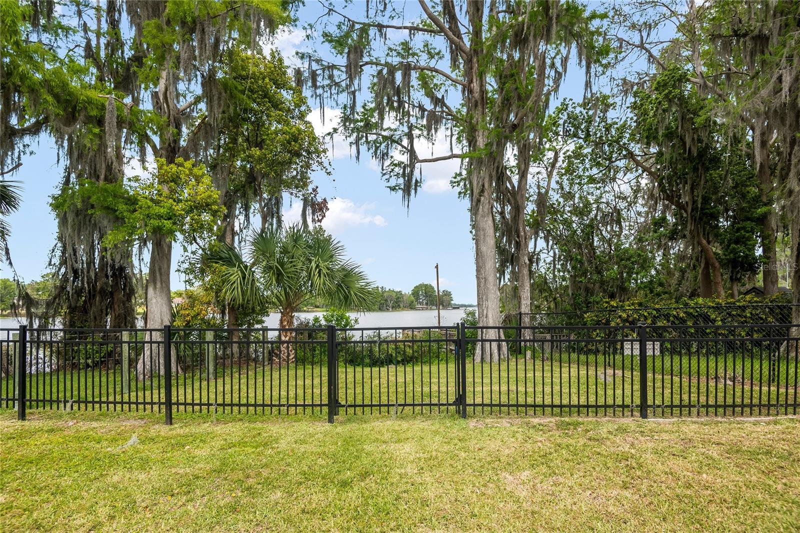 123 ELOISE OAKS DR, WINTER HAVEN, FL, 33884