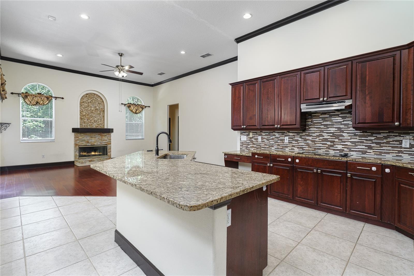 140 SEVILLE CHASE DR, WINTER SPRINGS, FL, 32708