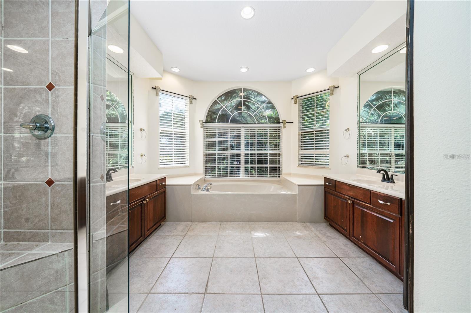 140 SEVILLE CHASE DR, WINTER SPRINGS, FL, 32708