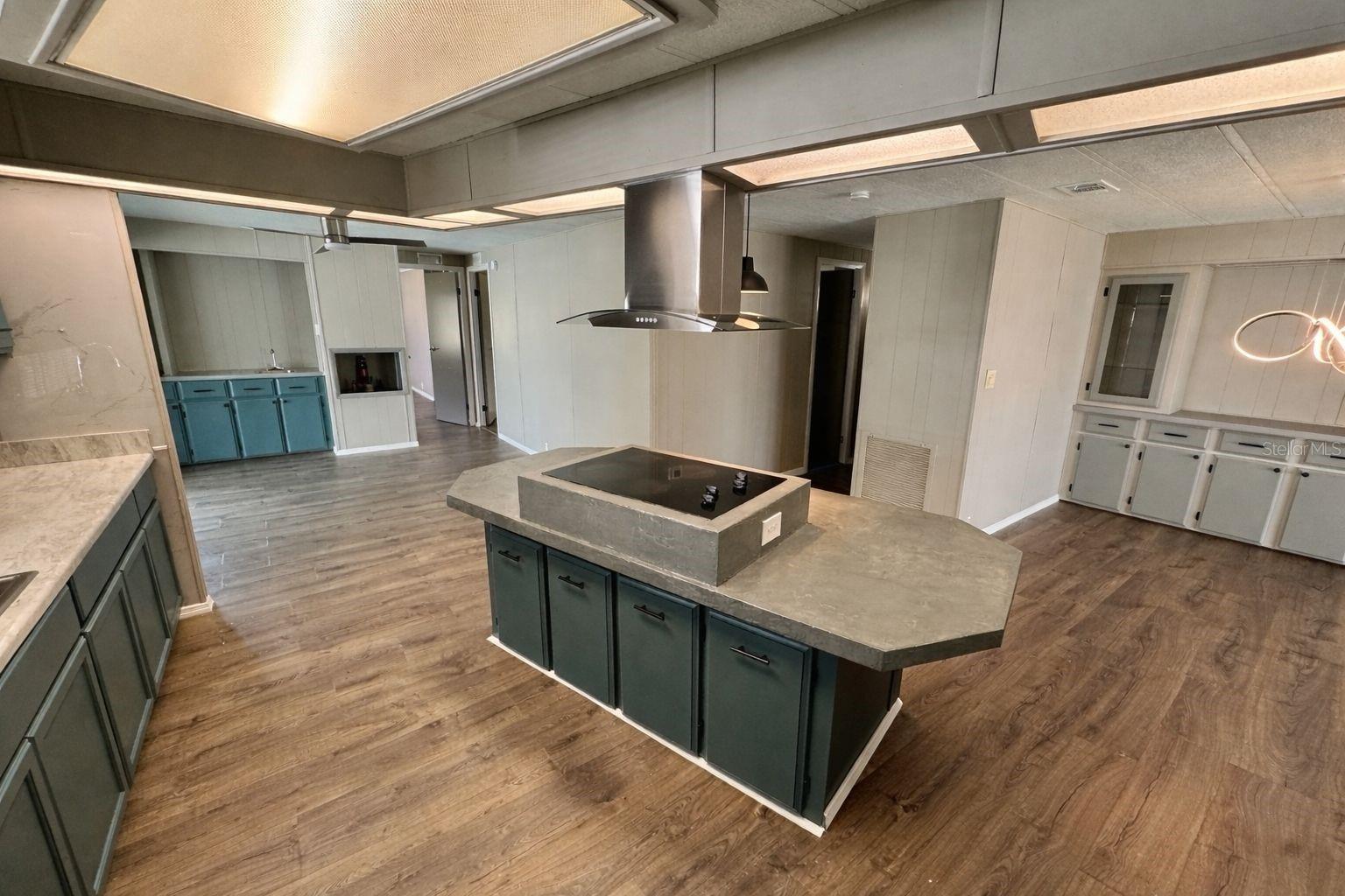 8066 HIGHPOINT BLVD, BROOKSVILLE, FL, 34613