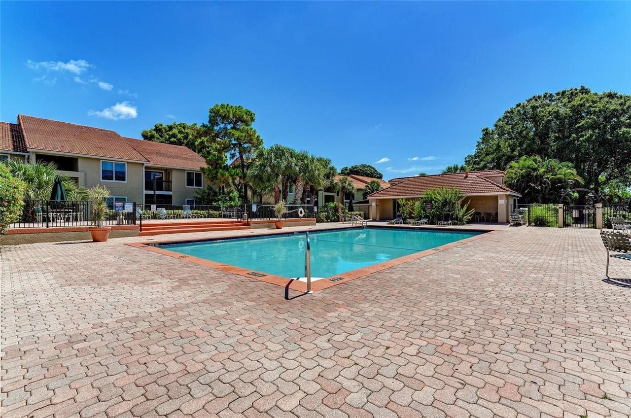 4037 CROCKERS LAKE BLVD #25, SARASOTA, FL, 34238