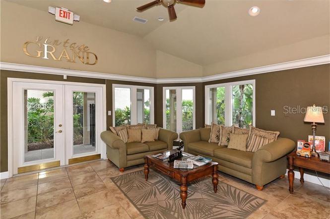 4037 CROCKERS LAKE BLVD #25, SARASOTA, FL, 34238