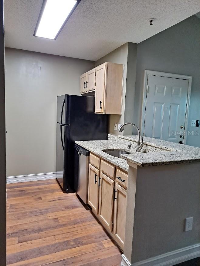 4037 CROCKERS LAKE BLVD #25, SARASOTA, FL, 34238