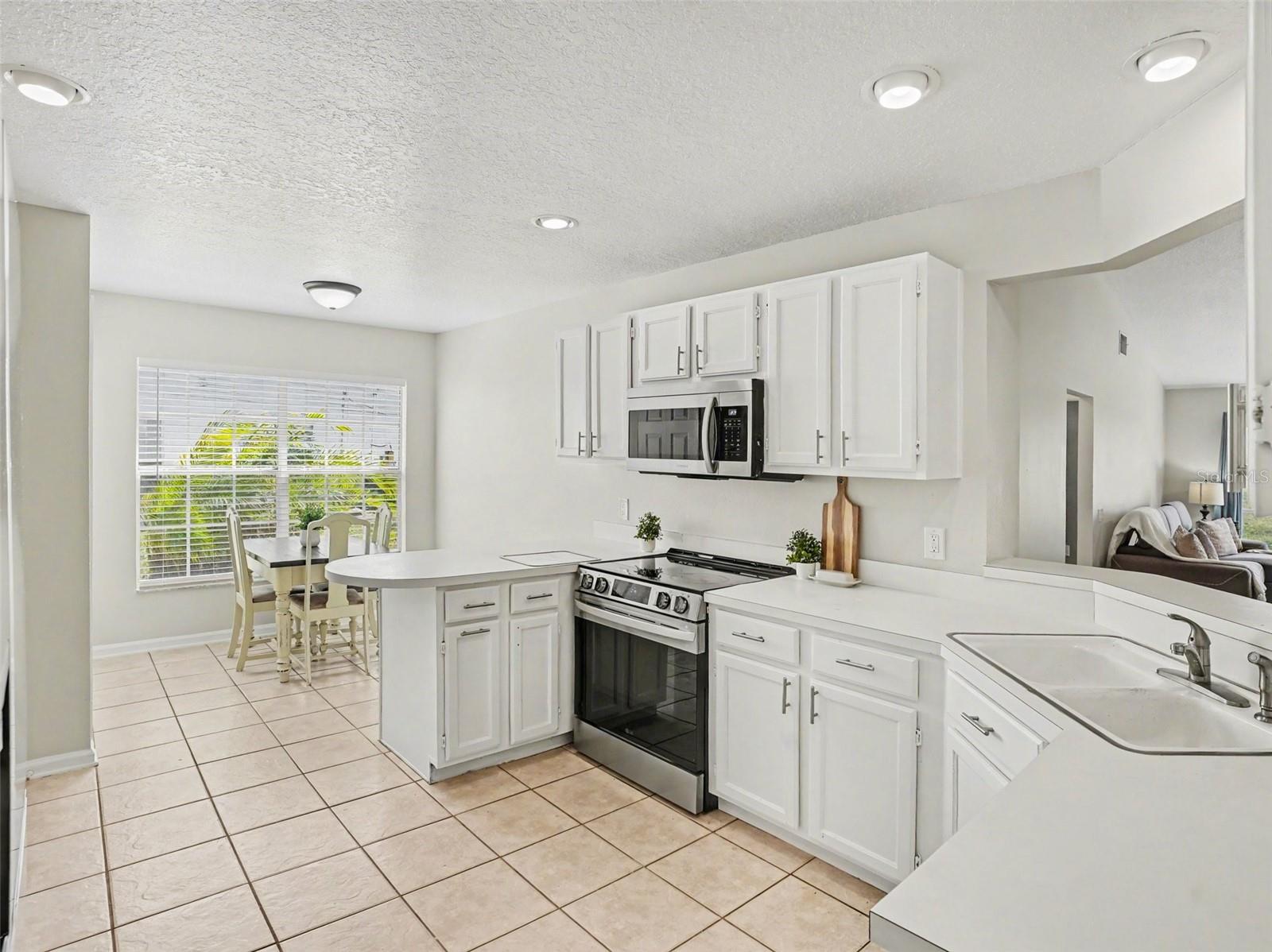 3772 VENTURA COVE DR, ORLANDO, FL, 32822