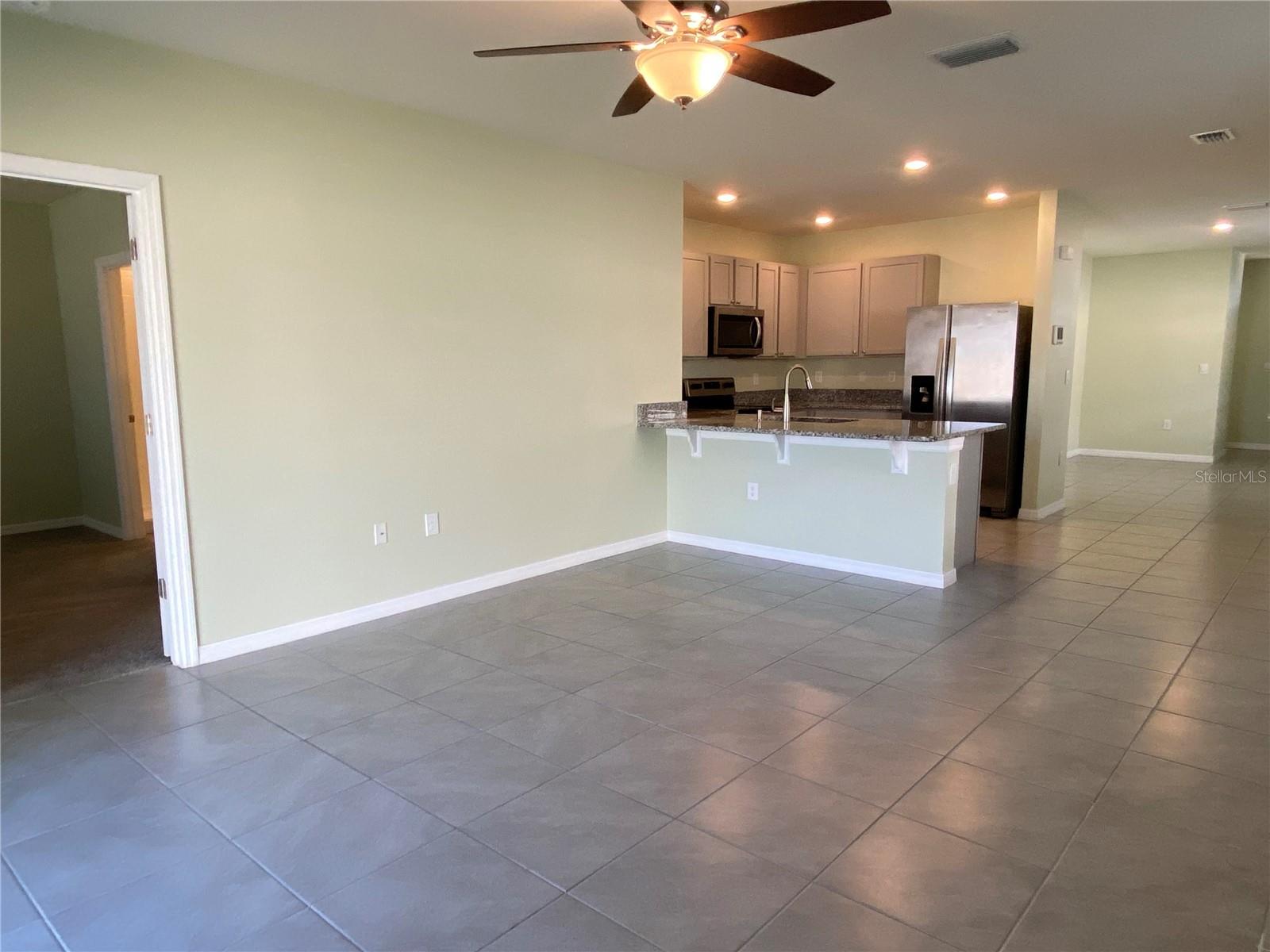 33801 JASMINE STAR LOOP, WESLEY CHAPEL, FL, 33543
