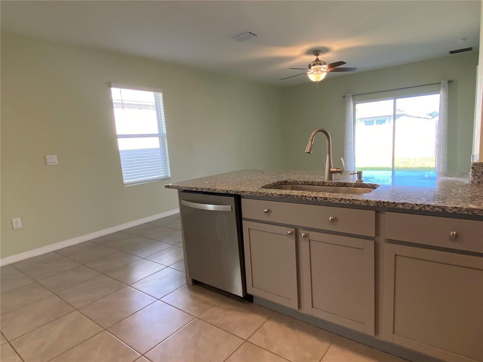 33801 JASMINE STAR LOOP, WESLEY CHAPEL, FL, 33543