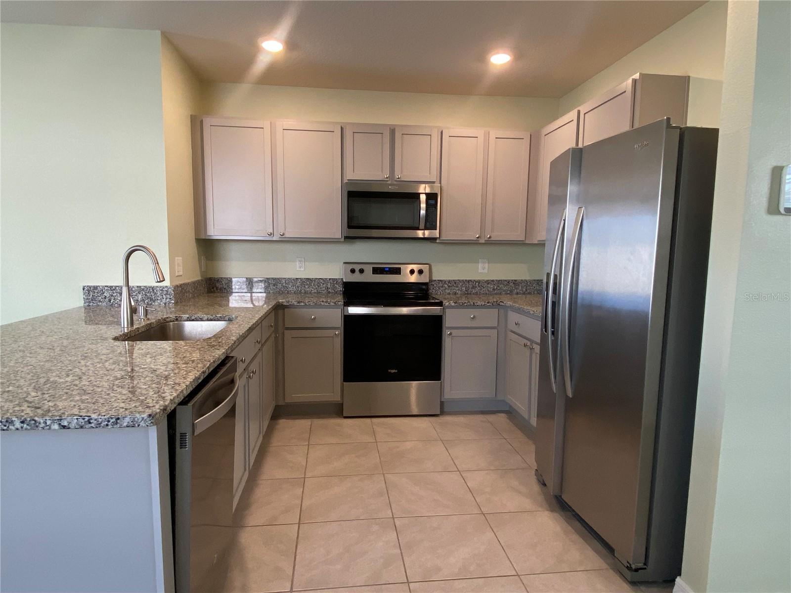 33801 JASMINE STAR LOOP, WESLEY CHAPEL, FL, 33543