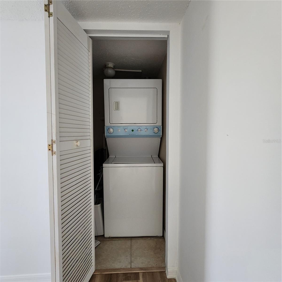 3206 W AZEELE ST #227, TAMPA, FL, 33609
