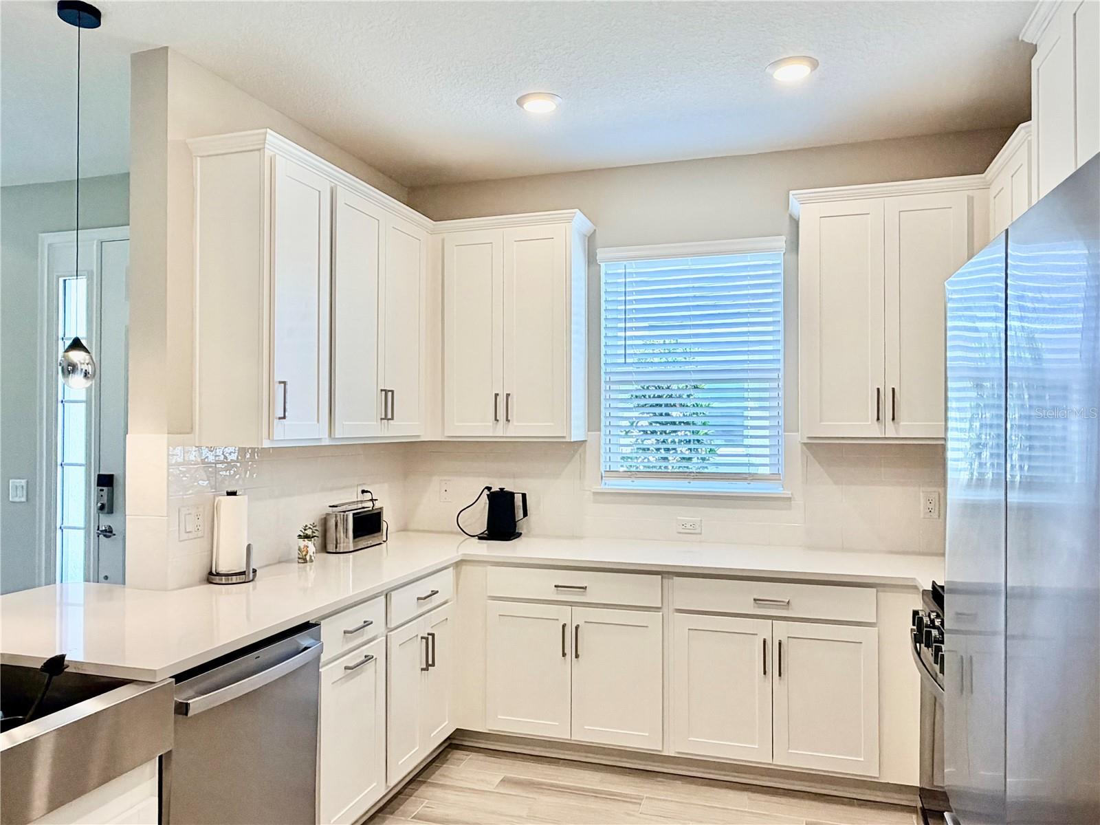 6111 MESA GLEN, BRADENTON, FL, 34203