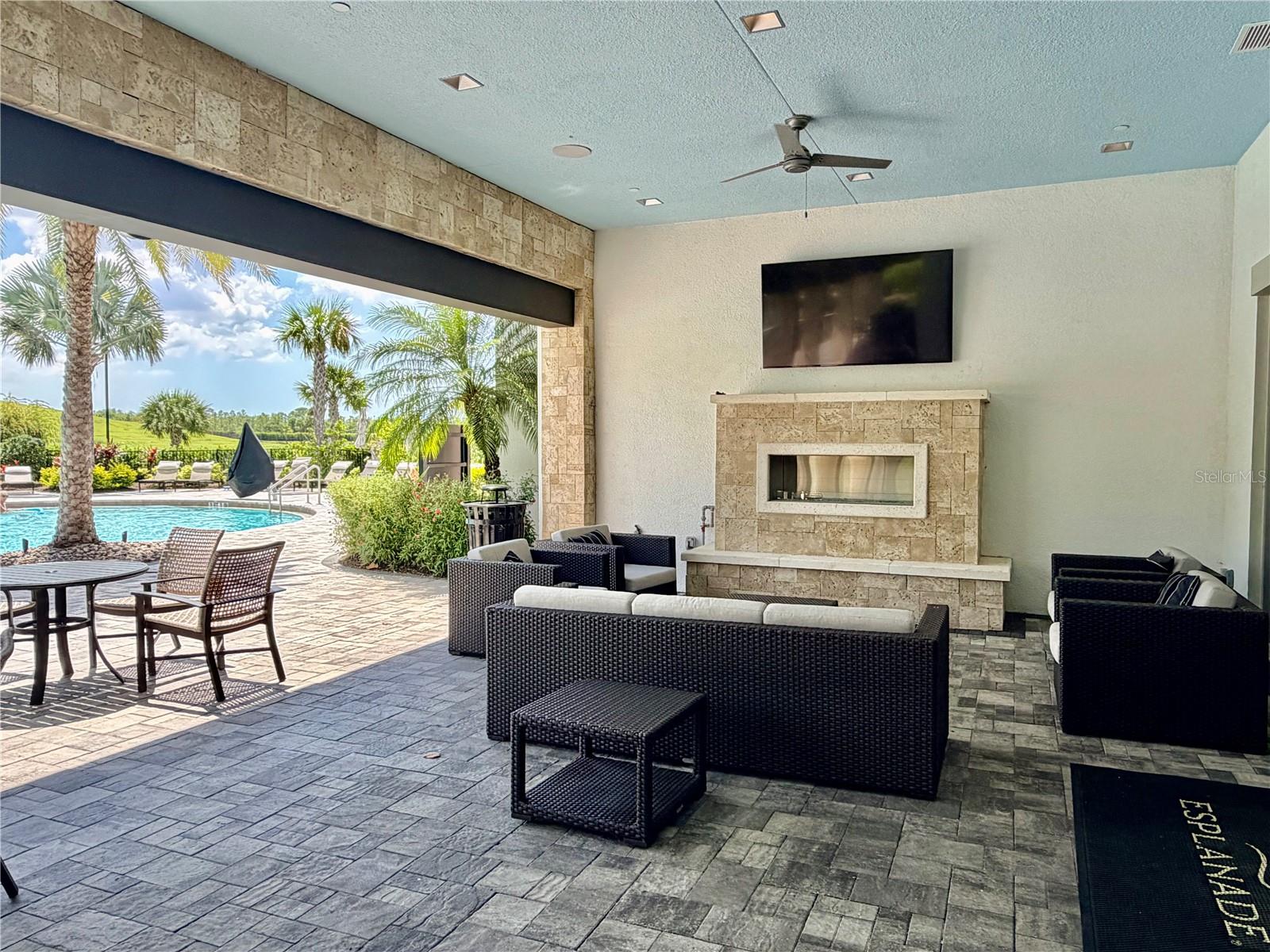 6111 MESA GLEN, BRADENTON, FL, 34203