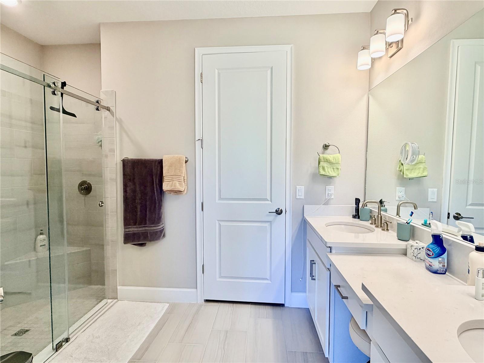 6111 MESA GLEN, BRADENTON, FL, 34203