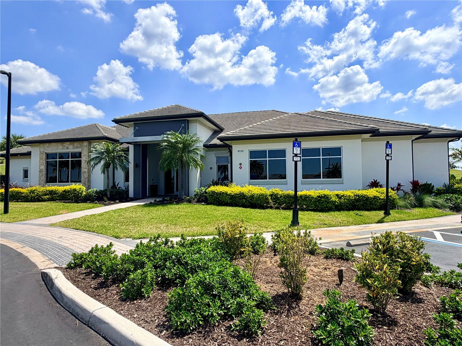 6111 MESA GLEN, BRADENTON, FL, 34203