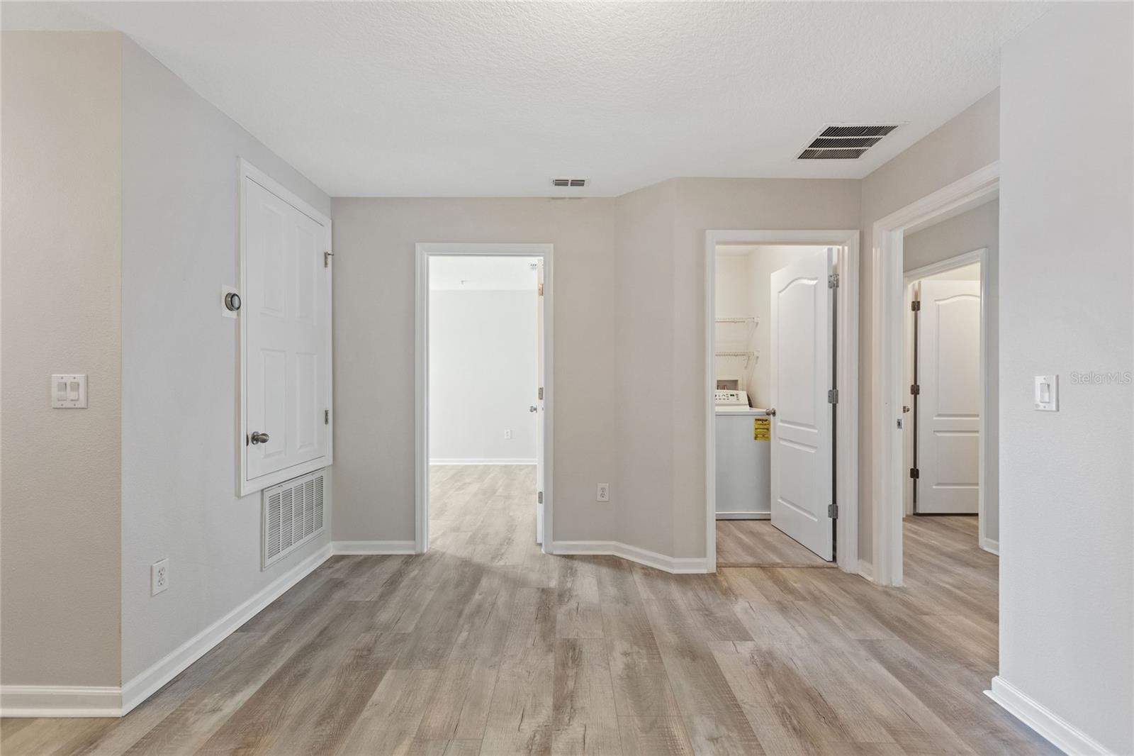 1220 PRIORY CIR, WINTER GARDEN, FL, 34787