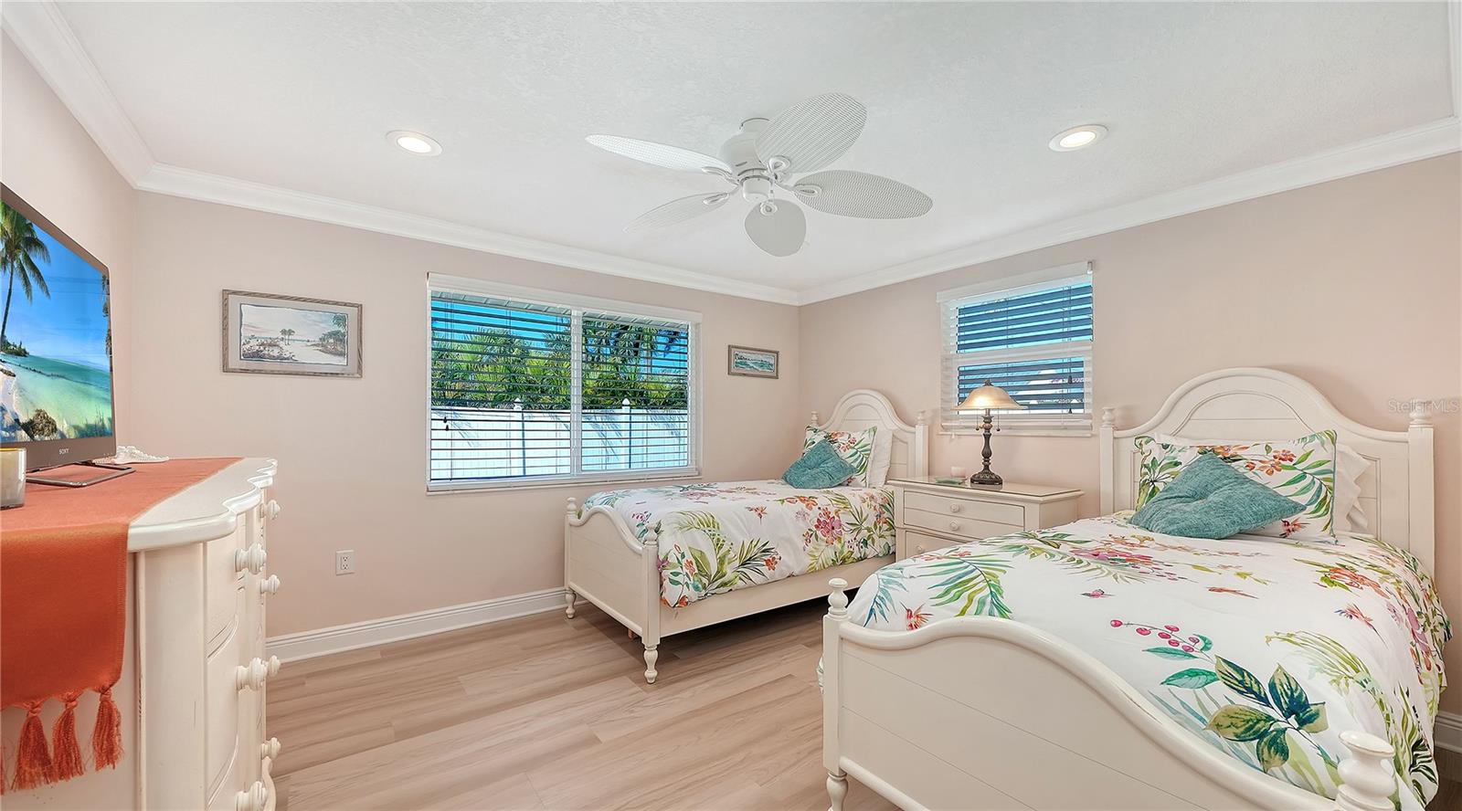 6620 AVENUE C, SARASOTA, FL, 34231