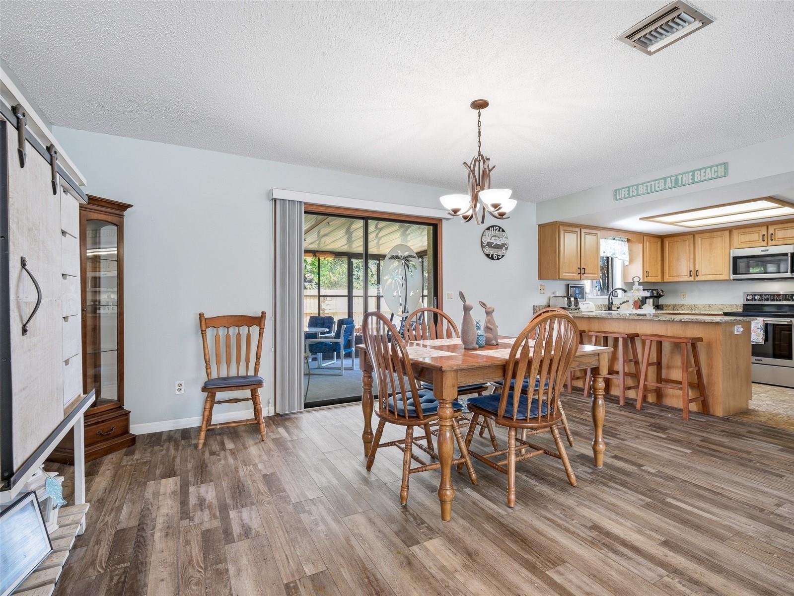 1915 KUMQUAT DR, EDGEWATER, FL, 32141