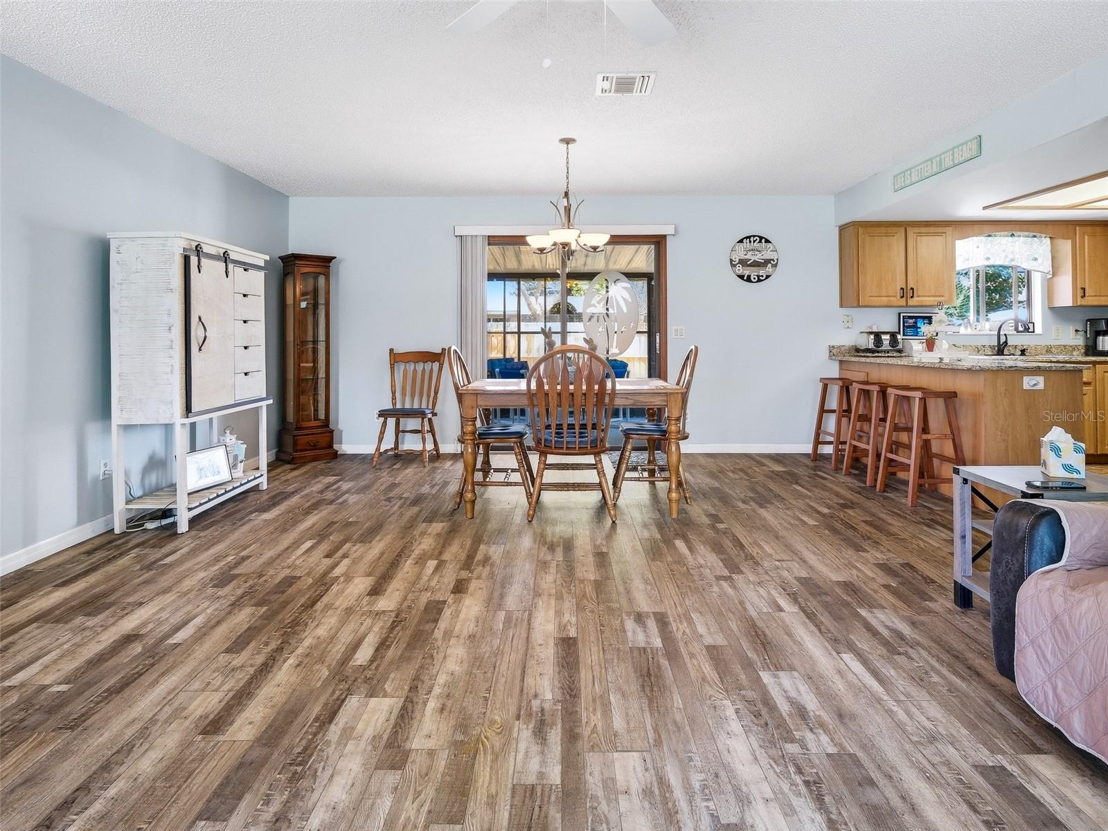 1915 KUMQUAT DR, EDGEWATER, FL, 32141
