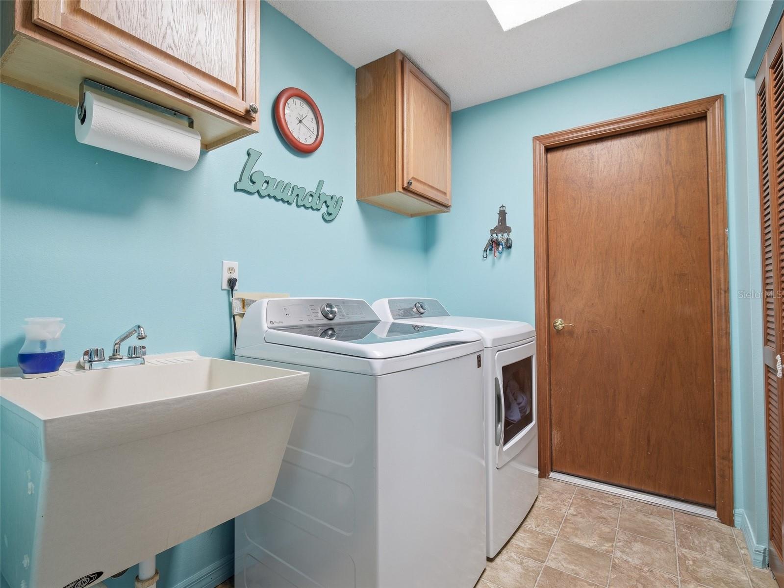 1915 KUMQUAT DR, EDGEWATER, FL, 32141