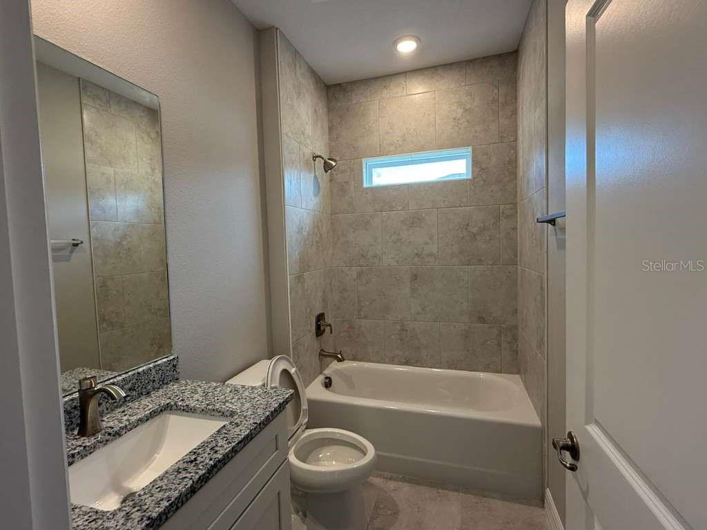 438 AWIN CIR SE, PALM BAY, FL, 32909