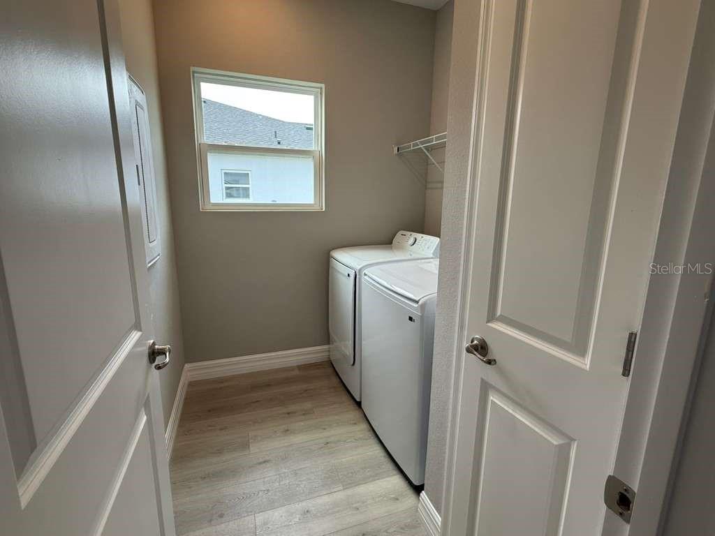 438 AWIN CIR SE, PALM BAY, FL, 32909