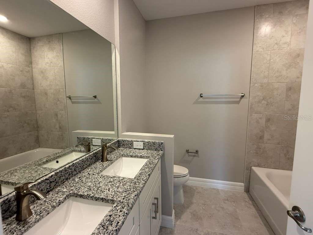 438 AWIN CIR SE, PALM BAY, FL, 32909