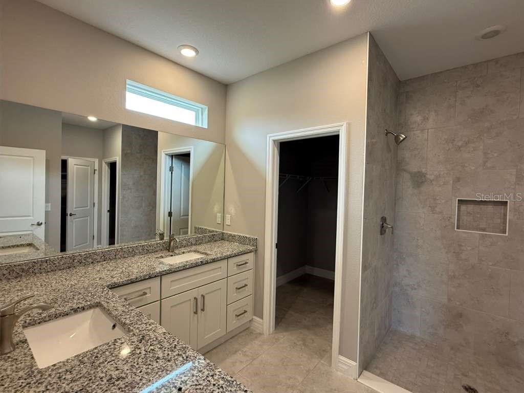 438 AWIN CIR SE, PALM BAY, FL, 32909