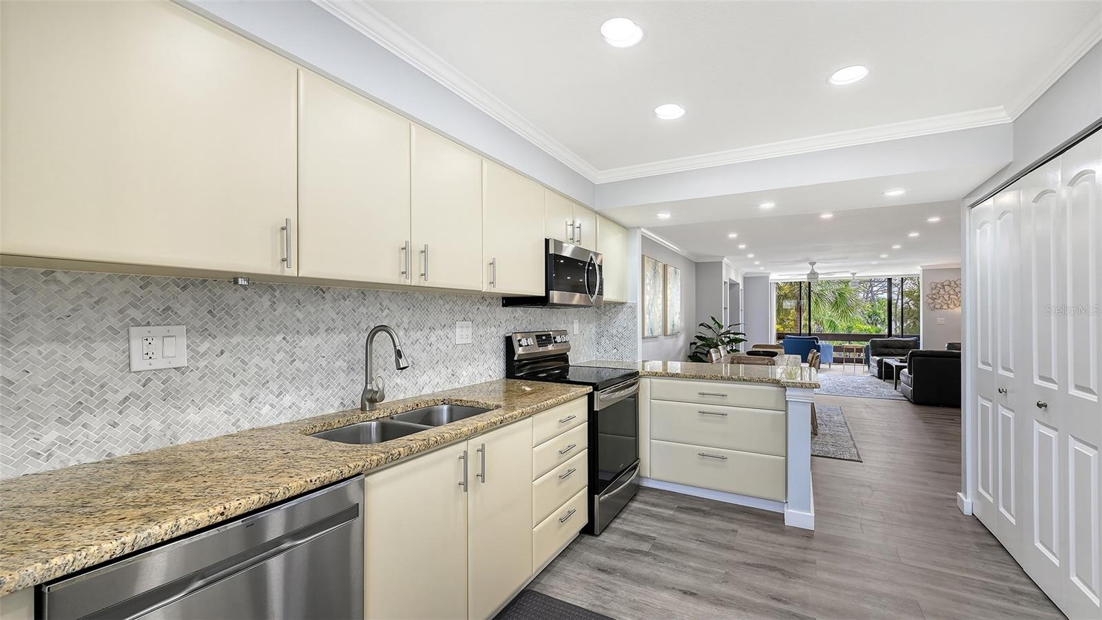 706 BAYPORT WAY #706, LONGBOAT KEY, FL, 34228