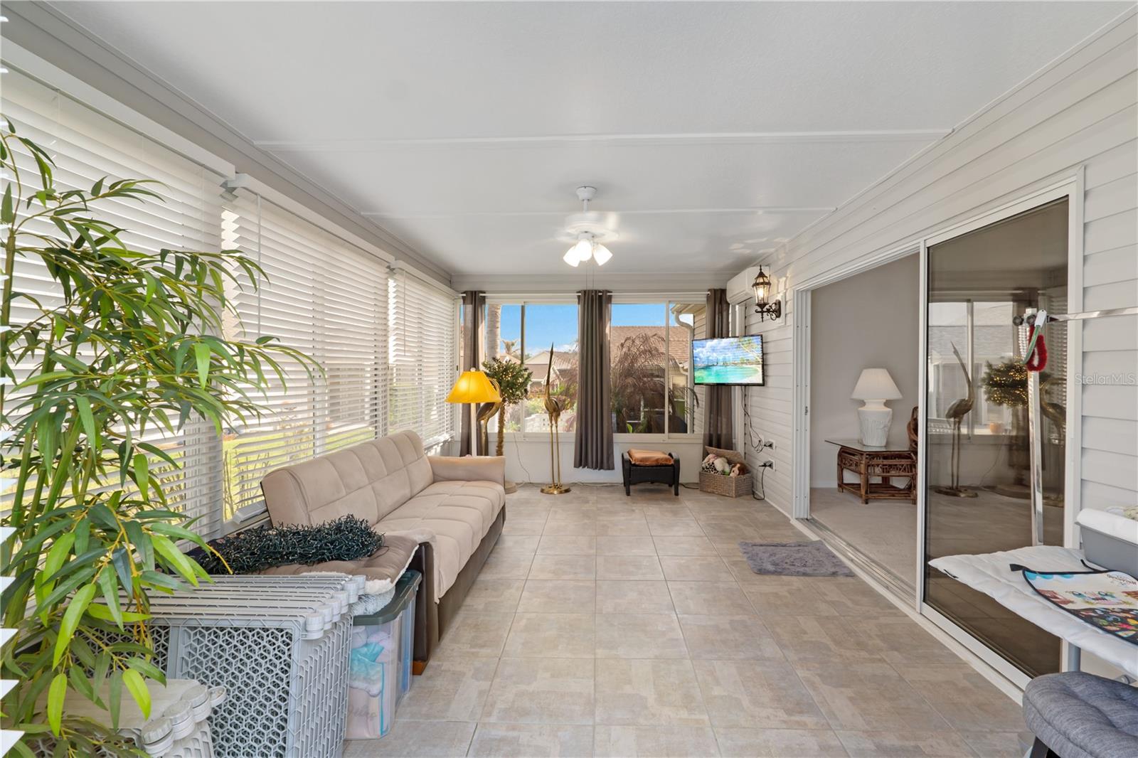 403 MCLEOD LN, THE VILLAGES, FL, 32162