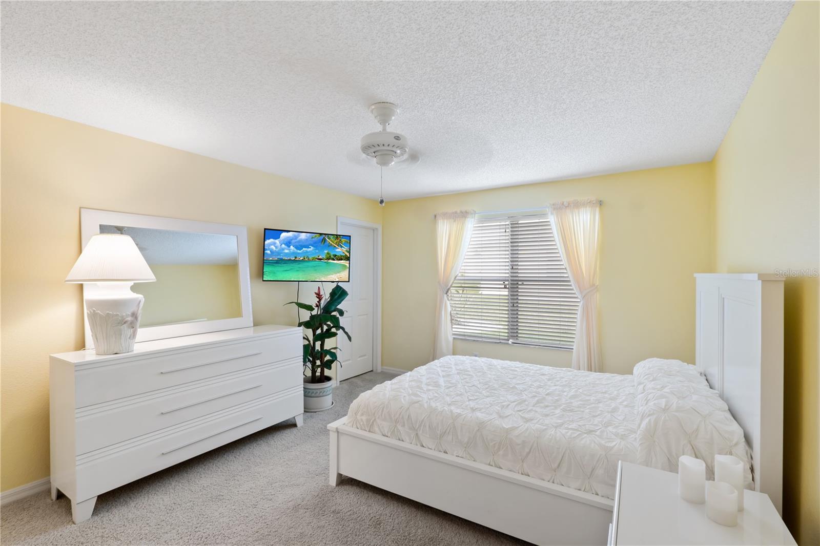 403 MCLEOD LN, THE VILLAGES, FL, 32162