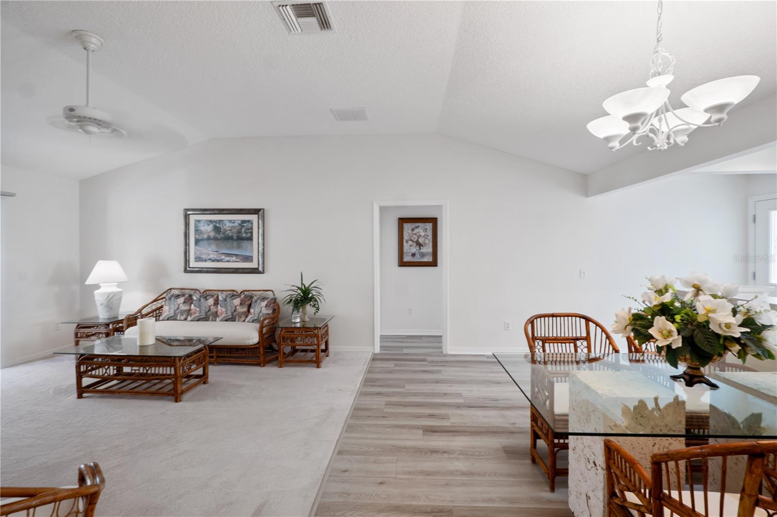 403 MCLEOD LN, THE VILLAGES, FL, 32162