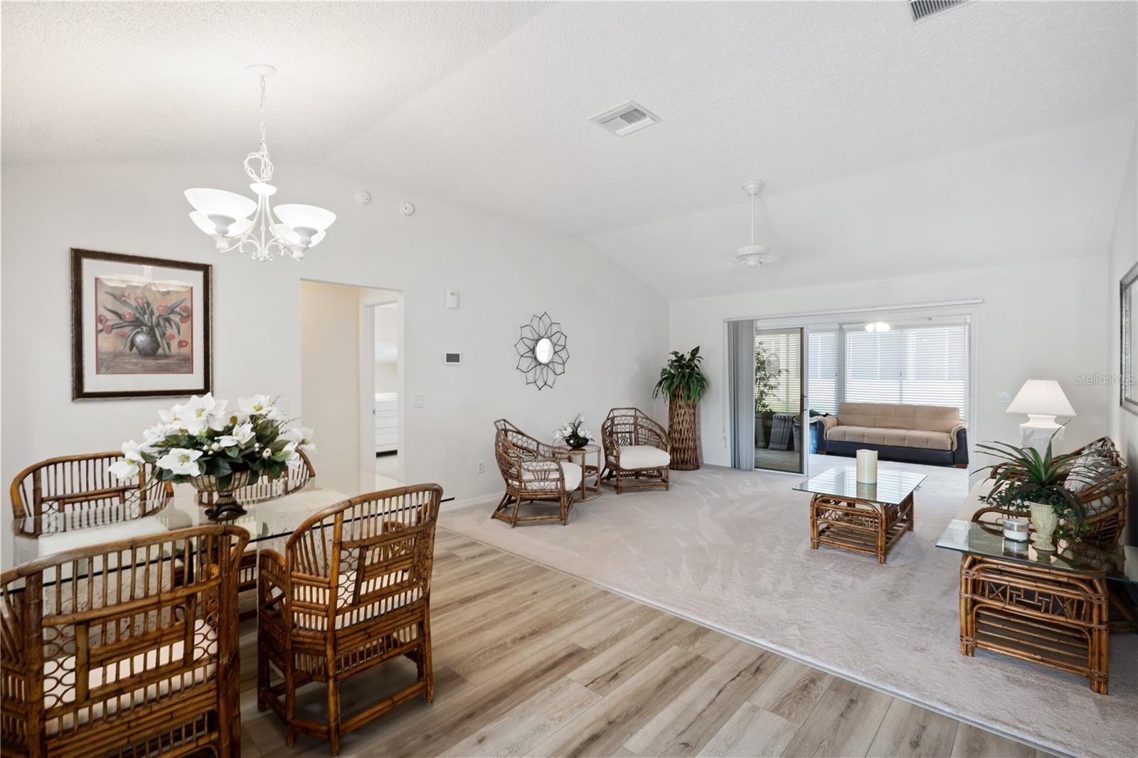 403 MCLEOD LN, THE VILLAGES, FL, 32162