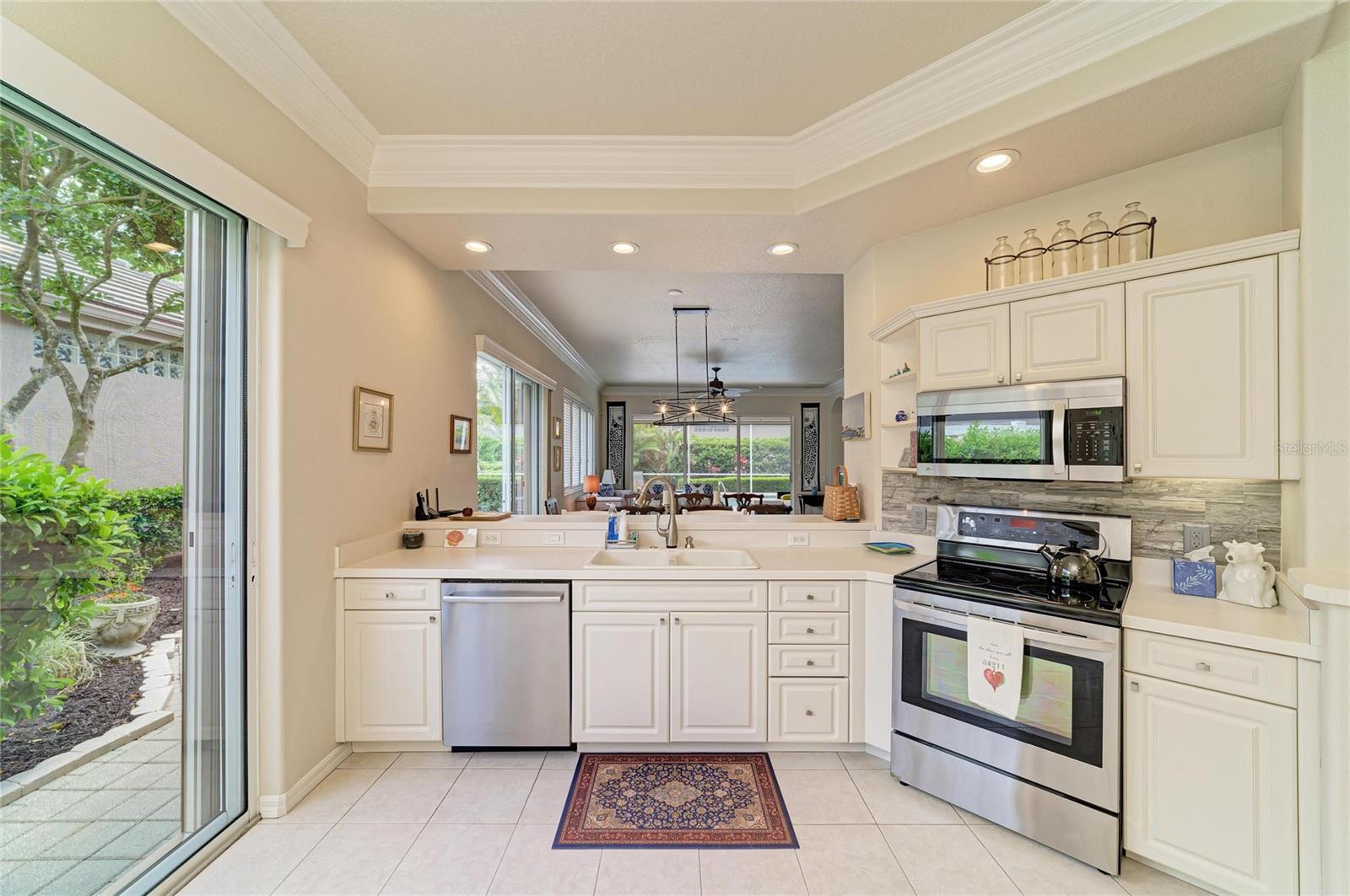 8778 49TH TER E, BRADENTON, FL, 34211