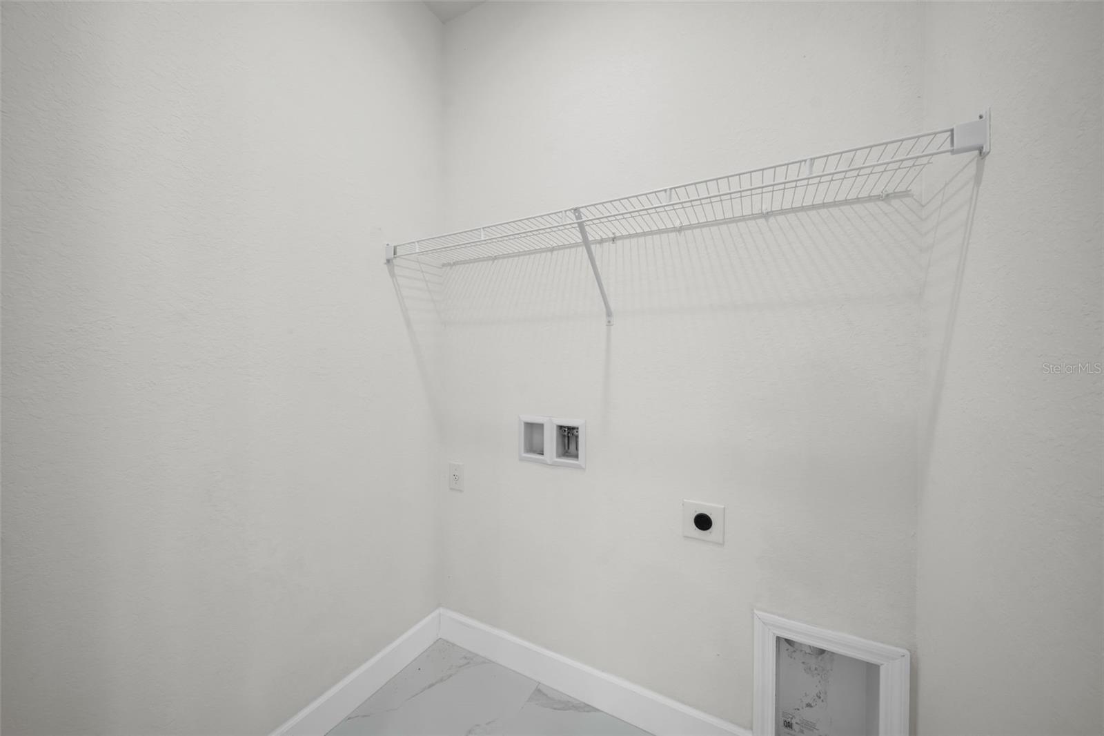 446 SKYLAND LN, PORT CHARLOTTE, FL, 33953
