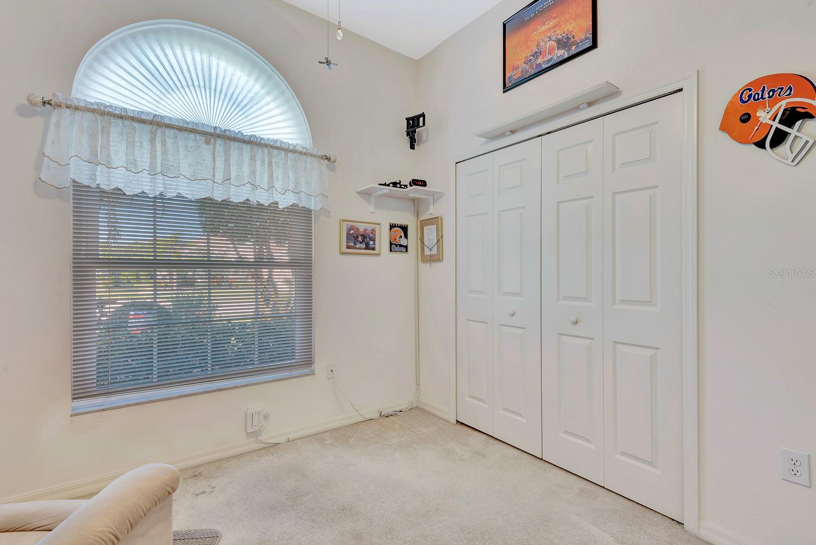 6835 WINSLOW ST, SARASOTA, FL, 34243