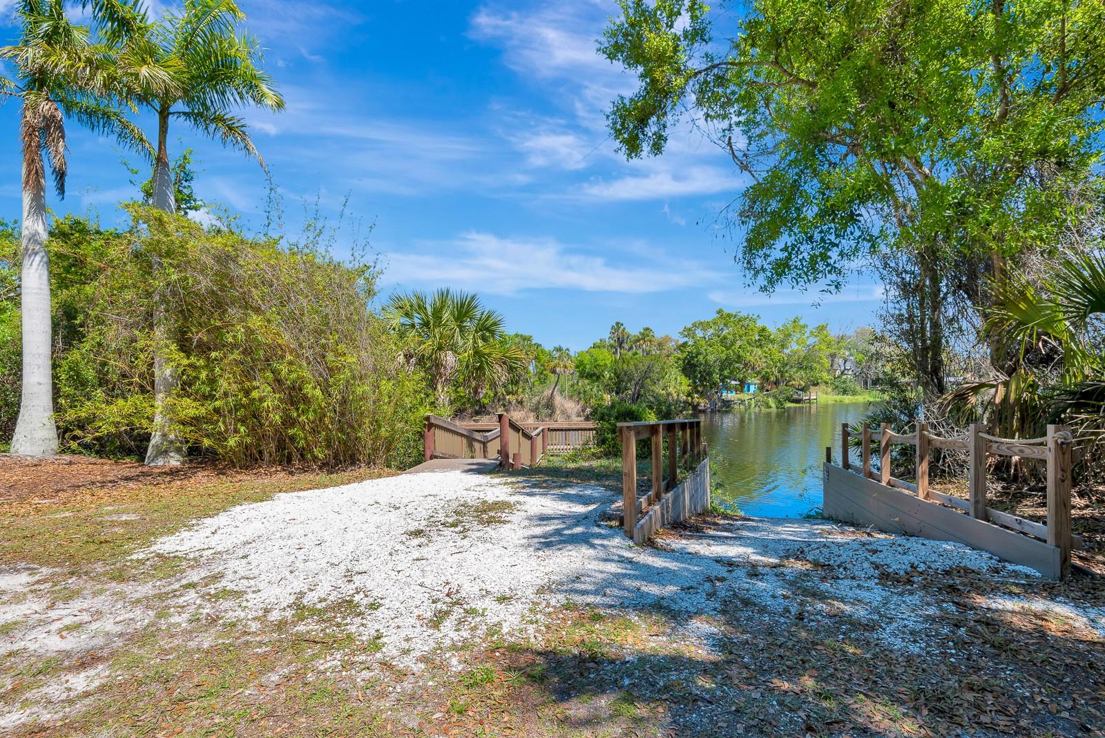 6835 WINSLOW ST, SARASOTA, FL, 34243